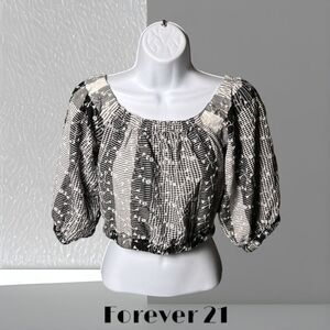 FOREVER 21 Floral Embroidered Glen Plaid Crop Top / Black & White / Size S